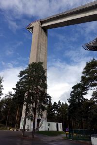 Na věž skokanského můstku v Lahti jsem se nedostal.